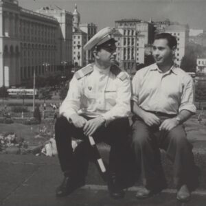 Штепсель одружує Тарапуньку