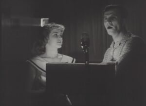 Штепсель одружує Тарапуньку.mp4_snapshot_00.59.37_[2024.01.21_22.38.08]