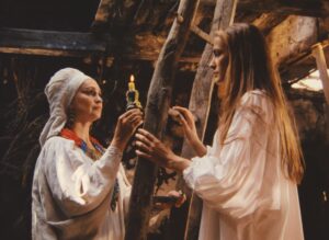 1992 - Голос трави (Наталія Мотузко).mp4_snapshot_00.27.45_[2024.02.15_16.37.36]