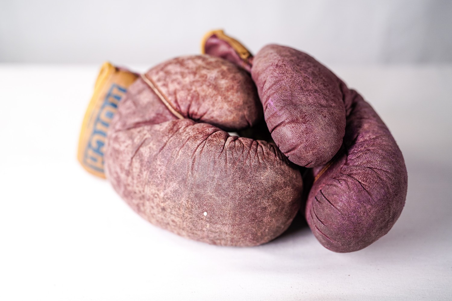 Боксерські перчатки Аркадія Бакмана- чемпіона України з боксу 1933 року. 1930- 1950 роки